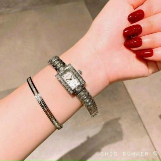 ĐỒNG HỒ CARRTIER NHÍ XINH NỮ