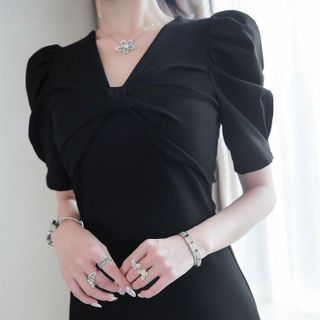 ĐẦM XÒE NƠ ĐEN TAY PHỒNG – DT1661