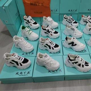 Giày thể thao nữ độn đế phong cách năng động S2479