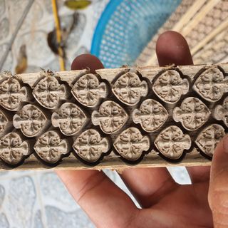 Tượng trầm hương CNC