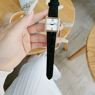 ĐỒNG HỒ MICHAEL KORS VUÔNG DA CAO CẤP