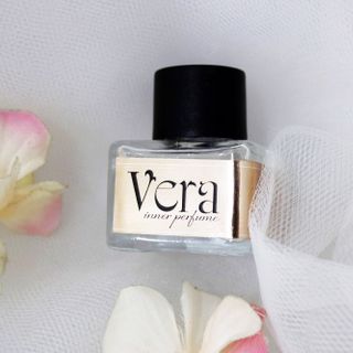 Nước Hoa Vùng Kín VERA PINK