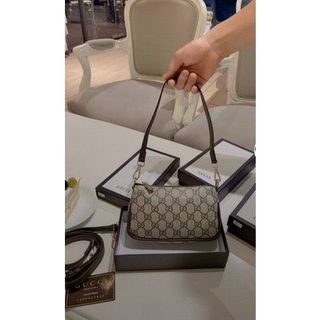 Túi đeo vai cao cấp hot XHBT200