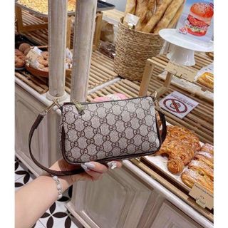 Túi đeo vai cao cấp hot XHBT200