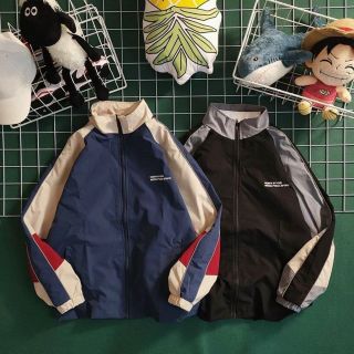 Áo khoác dù chất dù 2 lớp logo in chữ