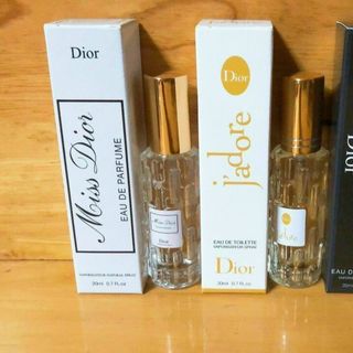 Nước hoa 20ml 4D dạng xịt - Nước hoa nam nữ thơm lâu, Quyến rũ