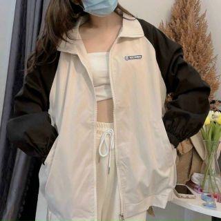 Áo khoác dù phối chất dù 2 lớp logo thêu