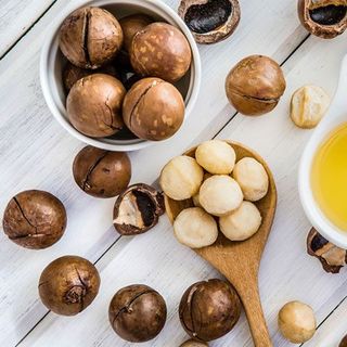 DẦU MACCA ÉP LẠNH, DẦU NỮ HOÀNG CHĂM SÓC SẮC ĐẸP VÀ CHO MẸ BẦU, EM BÉ ĂN DẶM