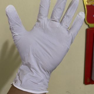 100 đôi găng tay y tế Nitrile (loại 9 inch) khoảng 1 kg tùy theo size