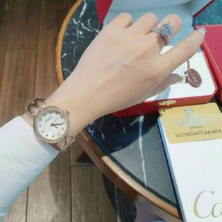 ĐỒNG HỒ GUCCl VẢY CÁ HOT