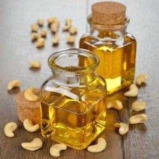 Dầu hạt điều ép lạnh nguyên chất điều trị nấm da và hói đầu, dầu nên spa cao cấp