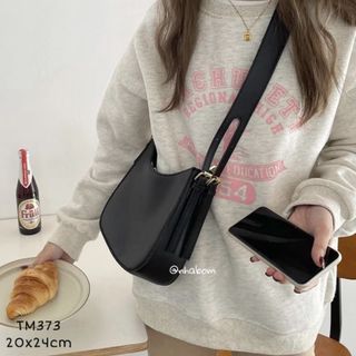 Túi đeo vai da mềm đẹp tiện dụng XHBT156