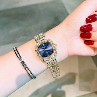ĐỒNG HỒ ROLLEX VUÔNG NEW NỮ