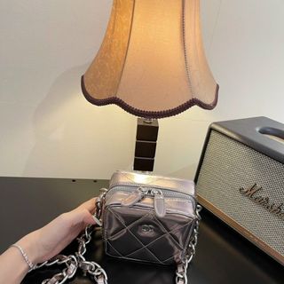 Túi đeo chéo vuông XHBT168