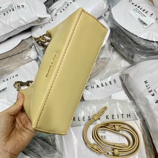 Túi xách CKk Koi Chain' Handle' Shoulde'r Bagt size 2