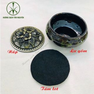 lư xông trầm hương . thác khói trầm hương