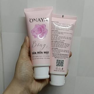 Sữa rửa mặt bông Onaya