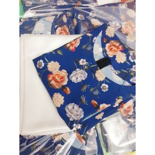Bộ áo dài truyền thống may sẵn họa tiết hoa hồng xanh ( cổ tròn tay lỡ)