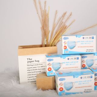 Khẩu trang y tế 4 lớp bán nguyệt Kim Sora - 50 cái/ hộp - 50 hộp/ thùng