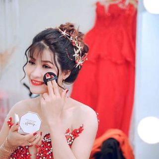 Phấn nước chống nắng dưỡng trắng kiềm dầu Cushion Narich giá sỉ - giá bán buôn