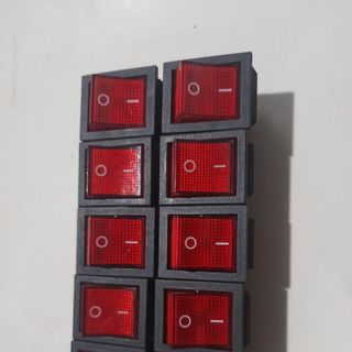Công Tắc Nguồn Bình Phun Điện 12v