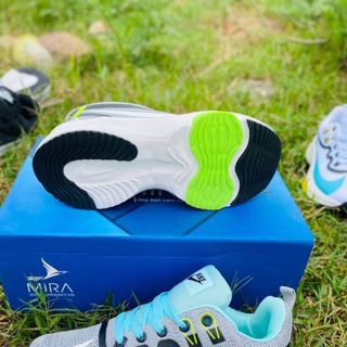 Giày thể thao nam nữ gia công Quảng Châu giá sỉ
