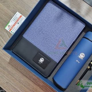 Bộ GIFTS Qùa Tặng Nhân Viên Văn Phòng in khắc logo Doanh Nghiệp