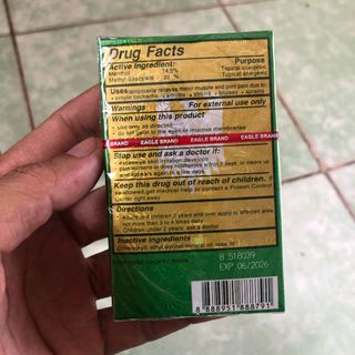 Dầu xanh 2 nắp thơm nóng