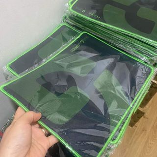 Bàn di chuột Fuhlen mẫu mới 23*30cm loại dày