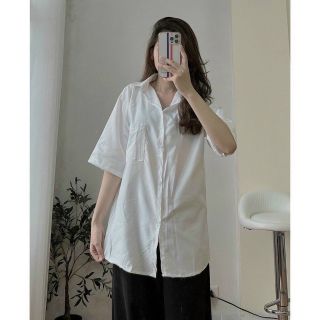 Áo sơ mi tay ngắn form đẹp