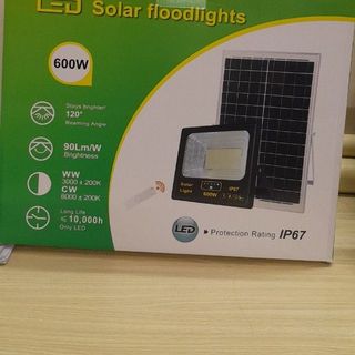 ĐÈN PHA NĂNG LƯỢNG MẶT TRỜI 800W CHỐNG NƯỚC, TIẾT KIỆM ĐIỆN