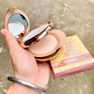 Phấn 2 tầng Kiss Beauty