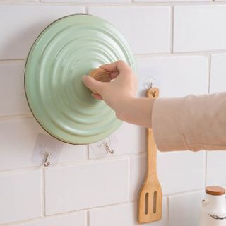 Giá sỉ 1k Móc treo đồ gắn tường trong suốt siêu cường 6x6cm, móc dán tường 3d hình hoa may mắn