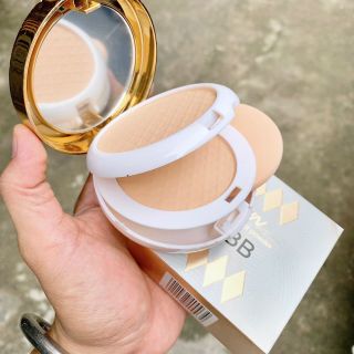 Phấn 2 tầng NYN