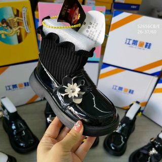 boots trẻ Em chất da bóng mềm cổ chun S2656