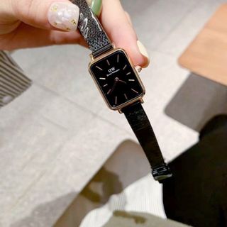ĐỒNG HỒ D W LƯỚI CHỮ NHẬT NỮ NEW