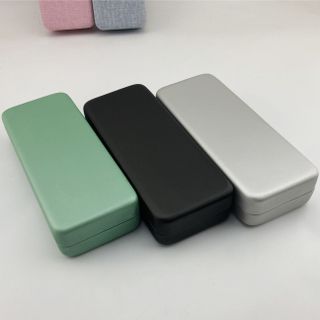 Hộp Đựng Kính Mắt Sang Trọng Phù Hợp Với Tất Cả Các Loại Kính
