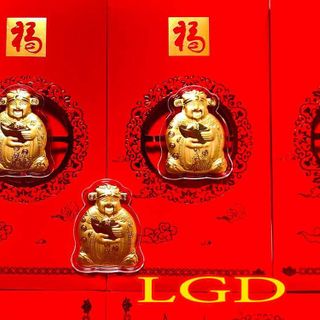 Vật phẩm thờ cúng bao lì xì thần tài 2023 từ hồng kong