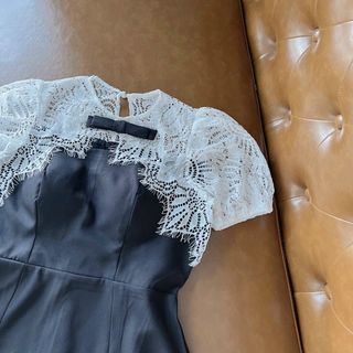 Đầm basic phối ren