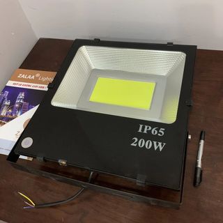 ĐÈN PHA LED CAO CẤP 200W