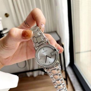 ĐỒNG HỒ GUCCl NỮ VIỀN HỘT NEW