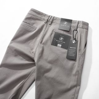 Quần kaki dài nam chất vải kaki chính phẩm, hàng dày dặn, co giãn nhẹ. Màu được xử lý wash bền màu, bao giặt máy, bao không ra màu, không bai nhão size từ 55kg - 85kg