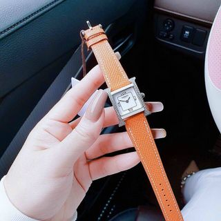 ĐỒNG HỒ HERRMES VIỀNG ĐÁ NỮ CAO CẤP