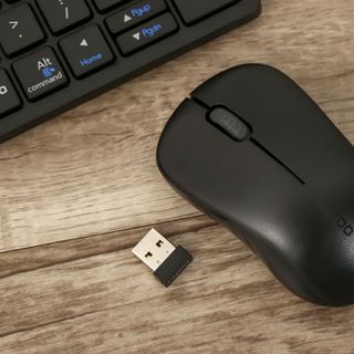 Bộ Bàn Phím Chuột Không Dây Rapoo 8000M