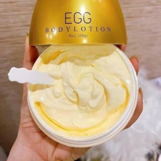 BODY TRỨNG VÀNG QUEENIE SKIN