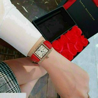 ĐỒNG HỒ WOOOR DA NỮ ĐỎ XINH