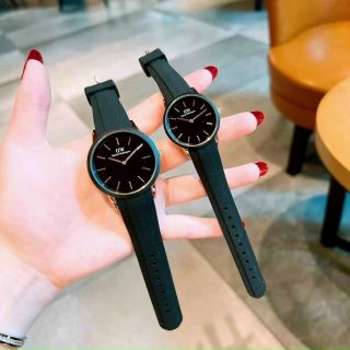 ĐỒNG HỒ D W ICONIC MOTION COUPLE HOT HOT giá sỉ