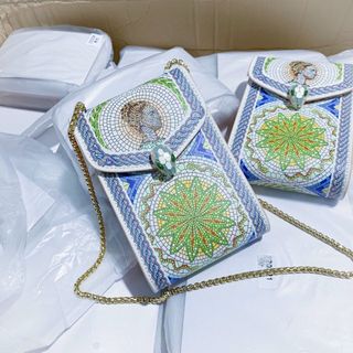 Túi xách ĐIỆN THOẠI BVLl Thổ cẩm sz13 k hộp ,Hàng Super
