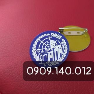 cơ sở làm huy hiệu, logo cài áo, bảng tên nhân viên đẹp, giá rẻ