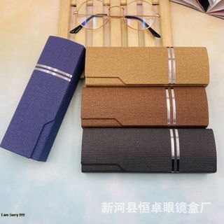 Hộp Đựng Kính Chất Liệu Da Thời Trang Phong Cách
